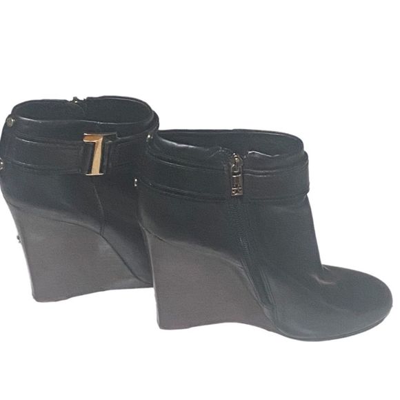 Tory Burch Tenley Wedge - Picture 10 of 10